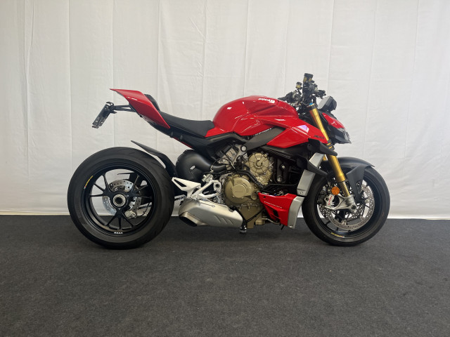 DUCATI Streetfighter 1103 V4 S Naked Occasion