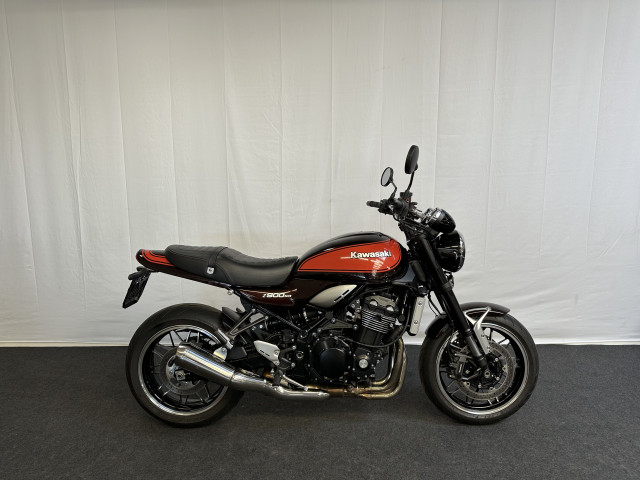 KAWASAKI Z 900 RS Retro Used