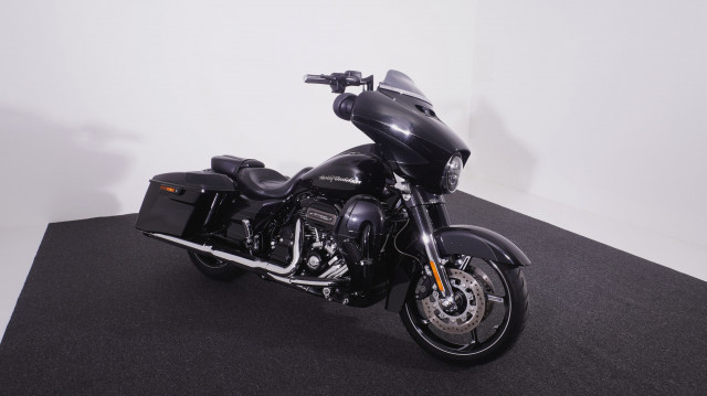 Used street deals glide