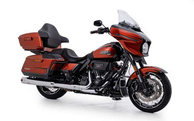 HARLEY-DAVIDSON FLHXSE 1977 CVO Street Glide 121 Touring Occasion