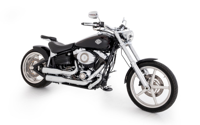 HARLEY-DAVIDSON FXCWC 1584 Softail Rocker C Custom Occasion
