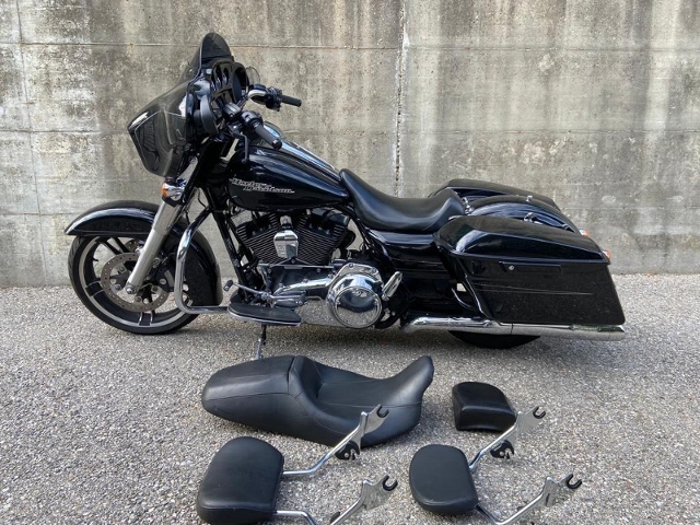 HARLEY-DAVIDSON FLHXS 1690 Street Glide Special Touring Occasion