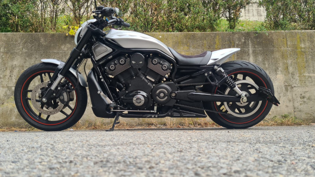 HARLEY-DAVIDSON VRSCDX 1130 V-Rod Night Rod Special Custom Occasion