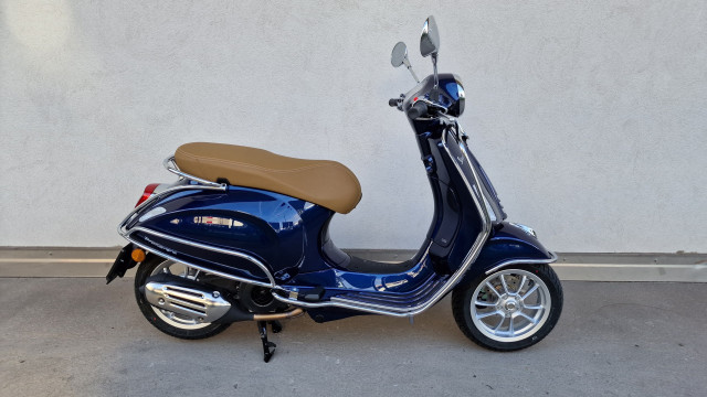 PIAGGIO Vespa Primavera 125 Scooter Moto neuve