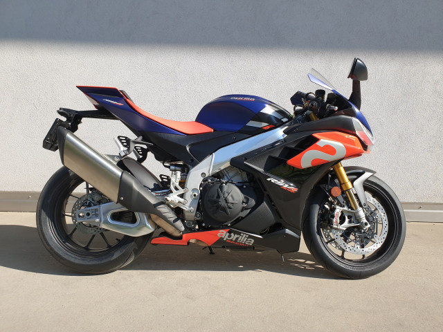 APRILIA RSV4 1100 Factory Sport Modello dimostrativo