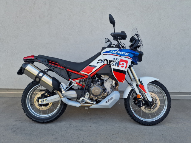 APRILIA Tuareg 660 Evocative Enduro Moto nuova