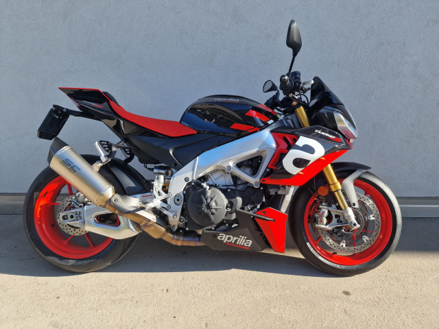 APRILIA Tuono V4 1100 Factory Naked Occasion