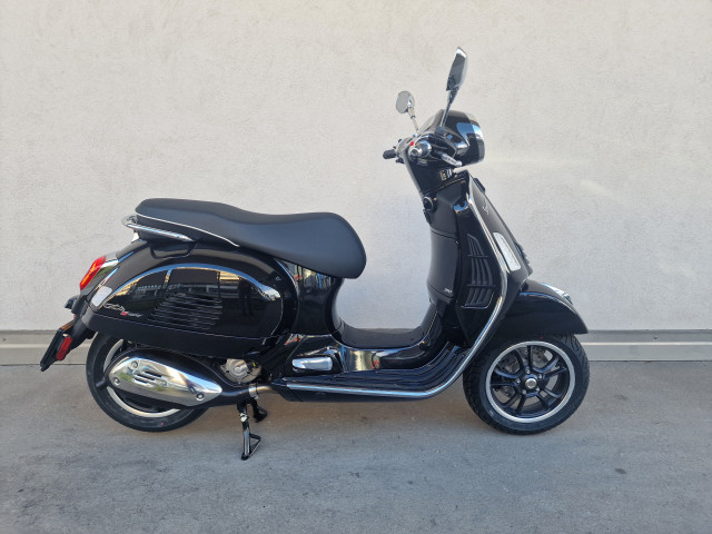 PIAGGIO Vespa GTS 310 Super Roller Neufahrzeug