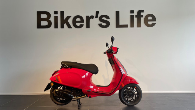 PIAGGIO Vespa Sprint 125 S Roller Neufahrzeug