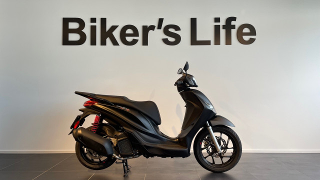 PIAGGIO Medley 125 Sport Roller Neufahrzeug