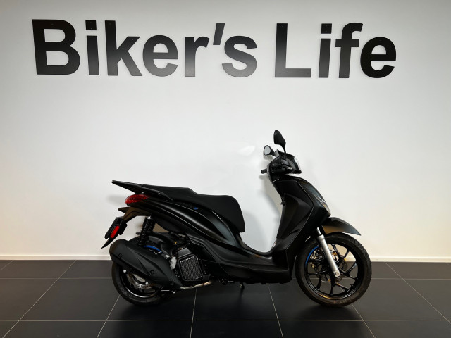 PIAGGIO Medley 125 Sport Roller Neufahrzeug
