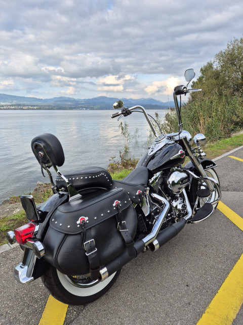 HARLEY-DAVIDSON FLSTC 1690 Softail Heritage Classic Custom Occasion