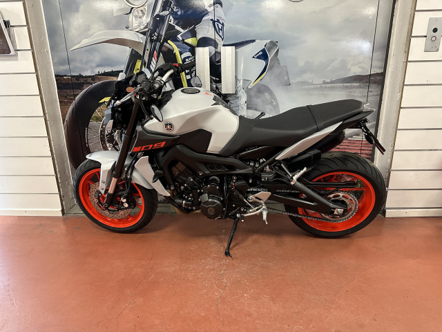 YAMAHA MT-09 Naked Used