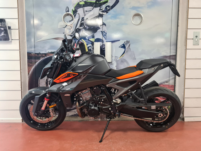 KTM 990 Duke Naked Usato