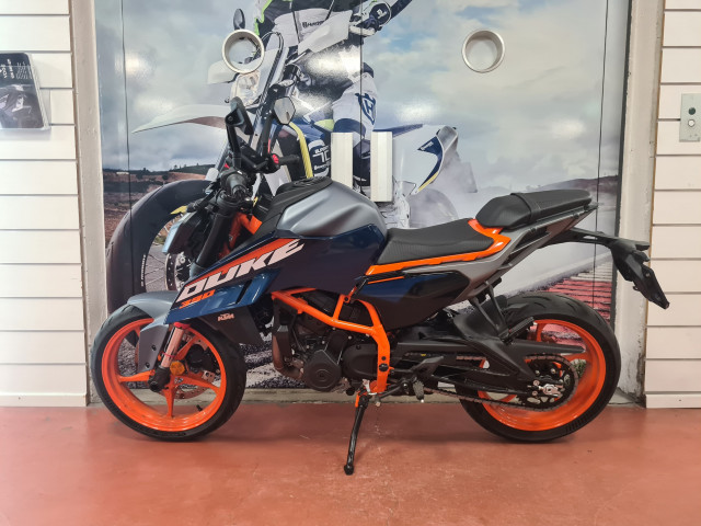 KTM 390 Duke Naked Demo vehicle