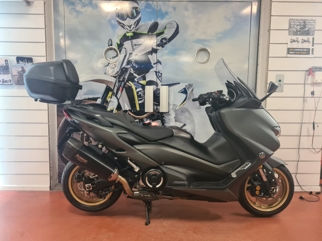 YAMAHA TMax 560 Tech Max Scooter Usato