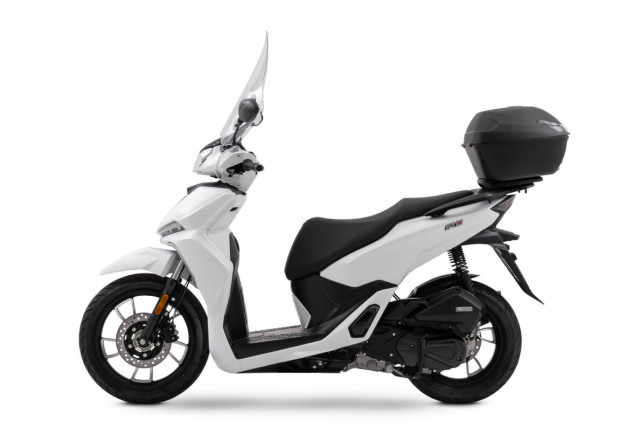 VOGE SR16 Scooter Moto nuova