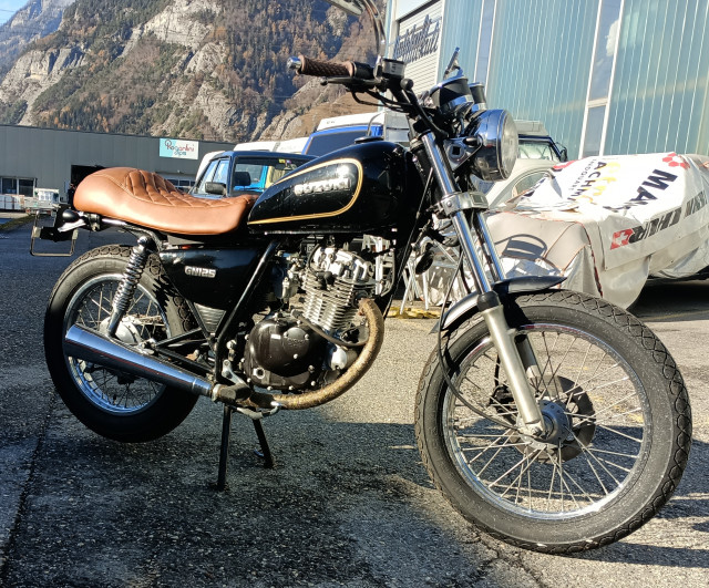 SUZUKI GN 125 NF 41 A Custom Occasion