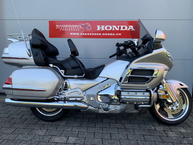 HONDA GL 1800 Gold Wing Touring Occasion