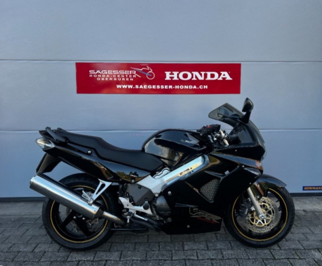 HONDA VFR 800 F Touring Occasion