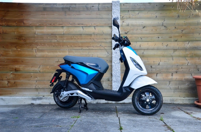 PIAGGIO 1 Active Scooter New vehicle