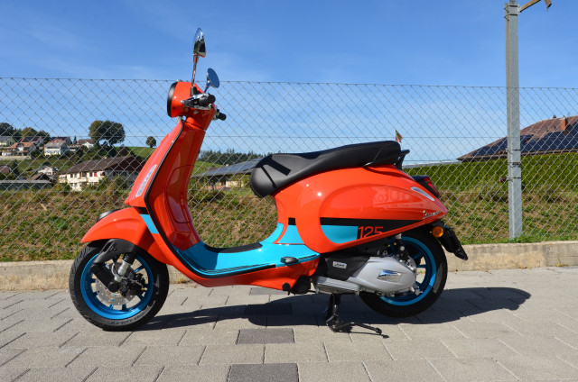 PIAGGIO Vespa Primavera 125 Color Vibe Scooter New vehicle