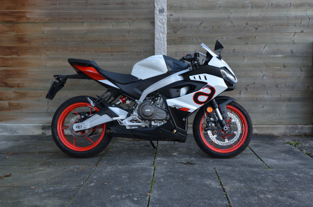 APRILIA RS 457 Sport Vorführfahrzeug