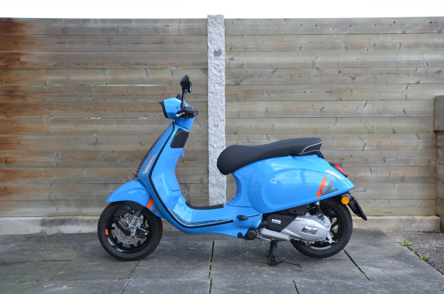 PIAGGIO Vespa Sprint 125 S Roller Neufahrzeug PIAGGIO Vespa Sprint 125 S Roller Neufahrzeug
