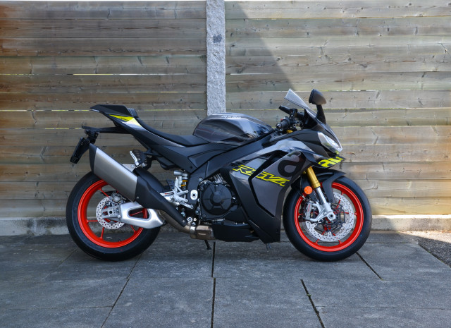 APRILIA RSV4 1100 Sport Neufahrzeug APRILIA RSV4 1100 Sport Neufahrzeug