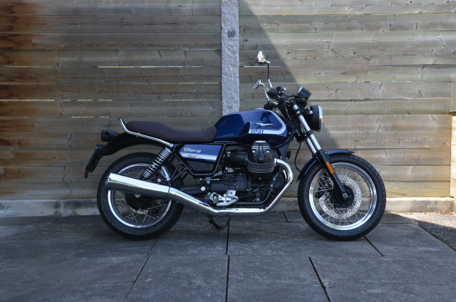 MOTO GUZZI V7 850 Special Retro Neufahrzeug