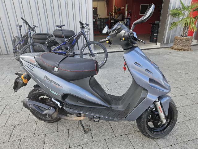 Phantom F12r Malaguti F12 Phantom 80cc Phantom F12r Malaguti 100cc