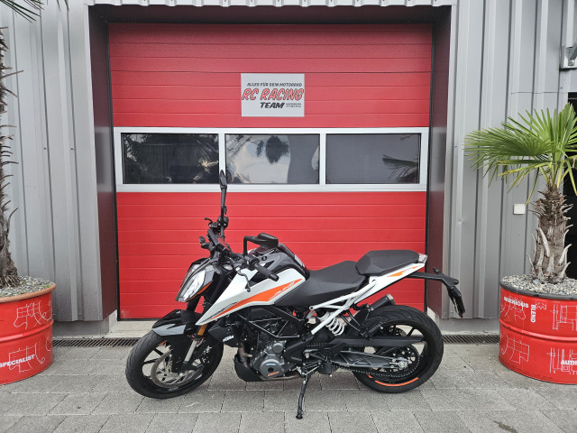KTM 390 Duke Naked Occasion