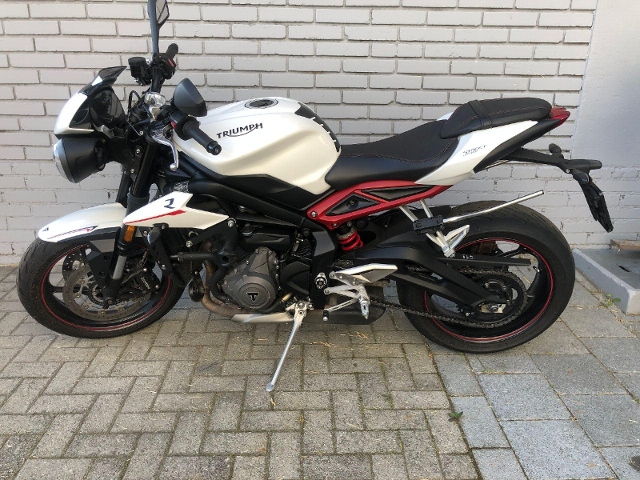 TRIUMPH Street Triple 765 R Naked Usato