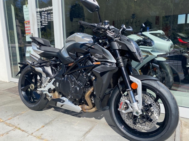 MV AGUSTA B4 Brutale 1000 RS Naked Moto nuova