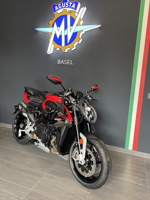 MV AGUSTA B4 Brutale 1000 RS MY23 Naked Demo vehicle