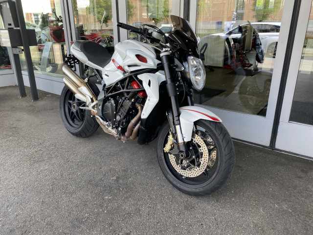 MV AGUSTA B4 Brutale 1090 R Naked Used