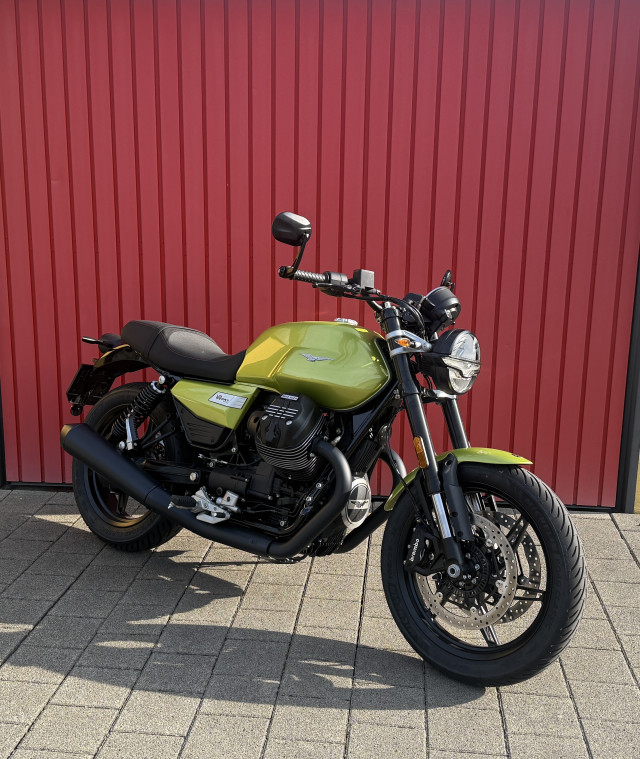 MOTO GUZZI V7 850 Sport Retro Neufahrzeug