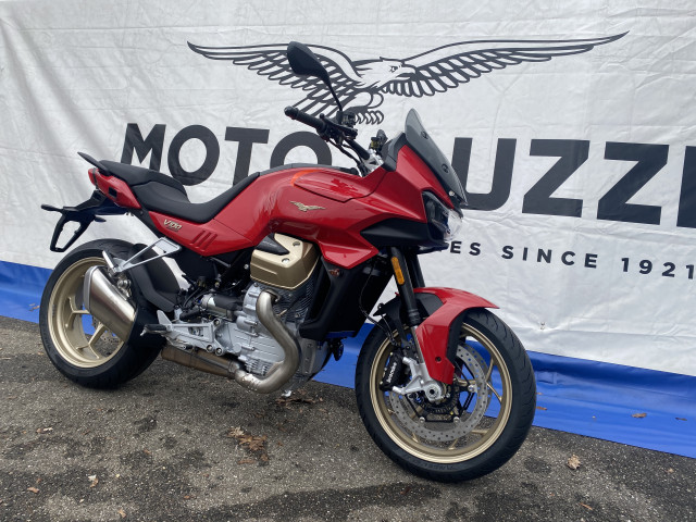 MOTO GUZZI V100 Mandello Touring Neufahrzeug