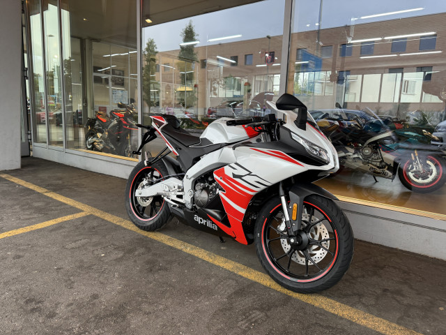 APRILIA RS 125 Sport Neufahrzeug