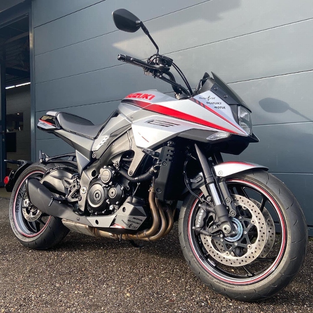 SUZUKI GSX-S 1000 S Katana Naked Vorführfahrzeug