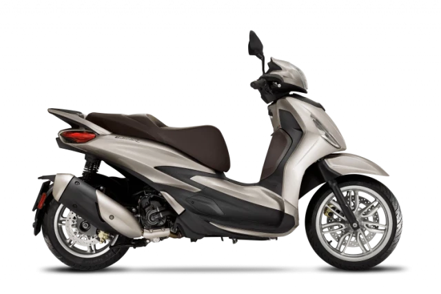 PIAGGIO Beverly 300 Scooter Moto nuova