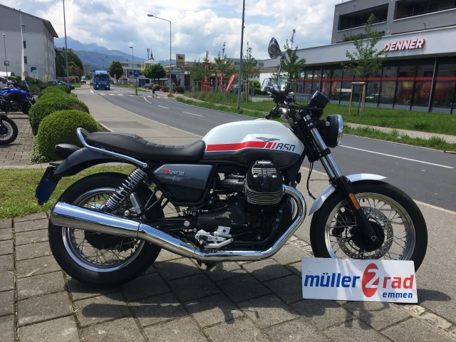 MOTO GUZZI V7 850 Special Retro Demo vehicle