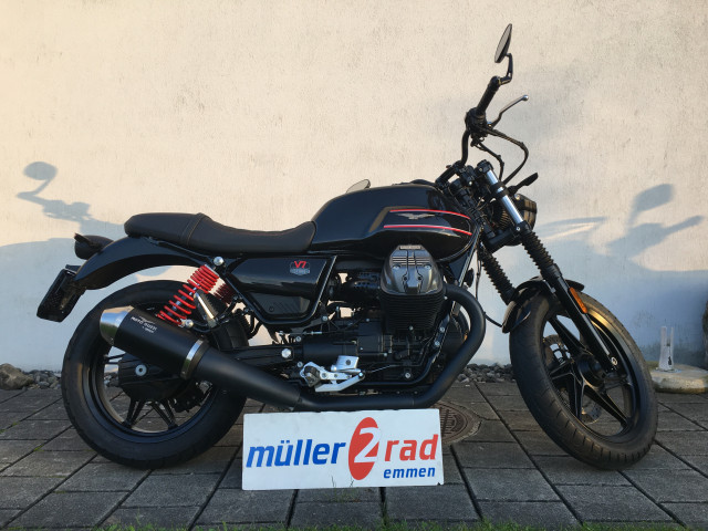 MOTO GUZZI V7 850 Stone Special Edition Retro Occasion