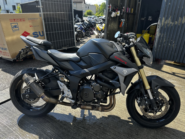 SUZUKI GSR 750 A/U Naked Occasion
