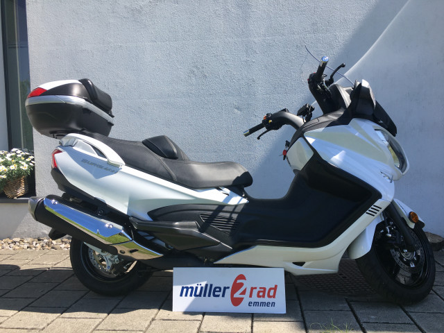 SUZUKI AN 650 Burgman ZA L8 Roller Occasion