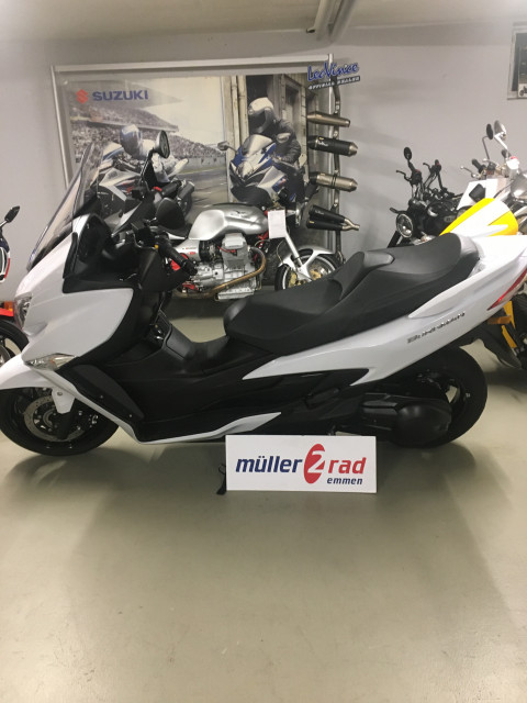 SUZUKI AN 400 Burgman A Roller Occasion