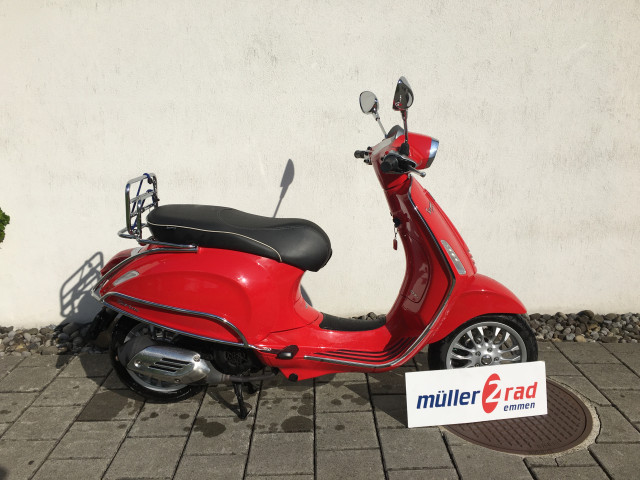PIAGGIO Vespa Sprint 125 Roller Occasion