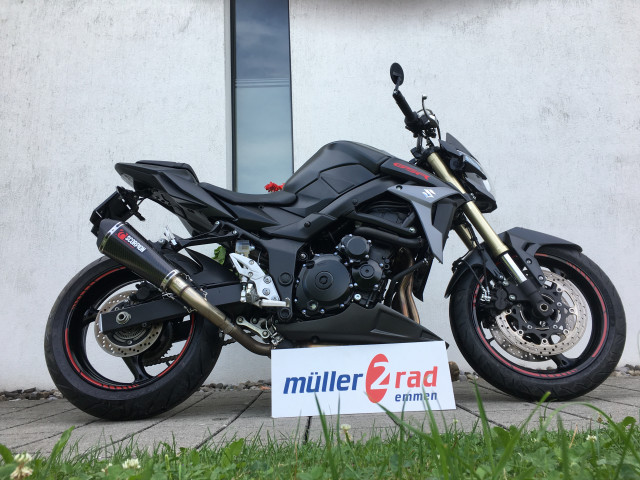 SUZUKI GSR 750 A/U Naked Occasion