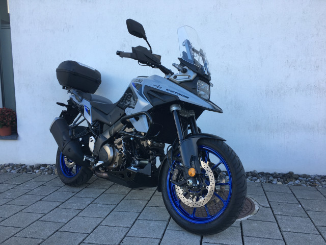 SUZUKI DL 1050 A V-Strom Enduro Vorführfahrzeug