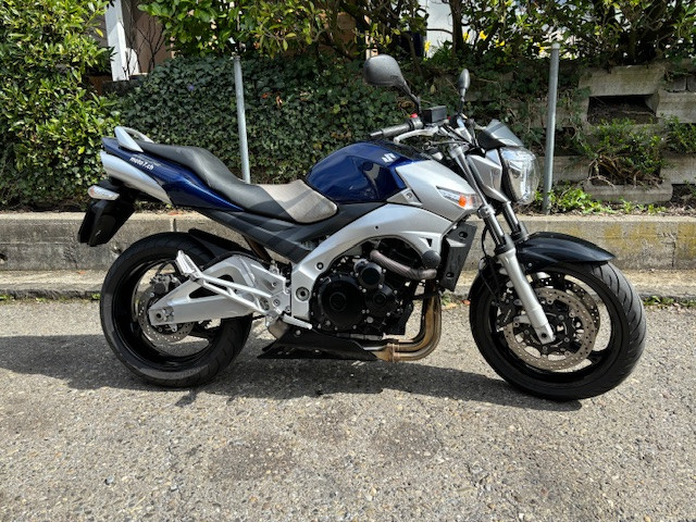 SUZUKI GSR 600 Naked Usato